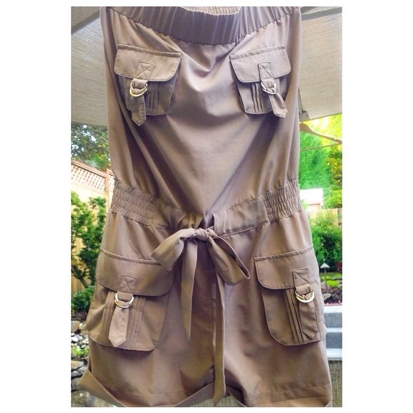 🆕 OLE OLE Safari TubeTop Romper w/Pockets. NWT - Picture 3 of 7